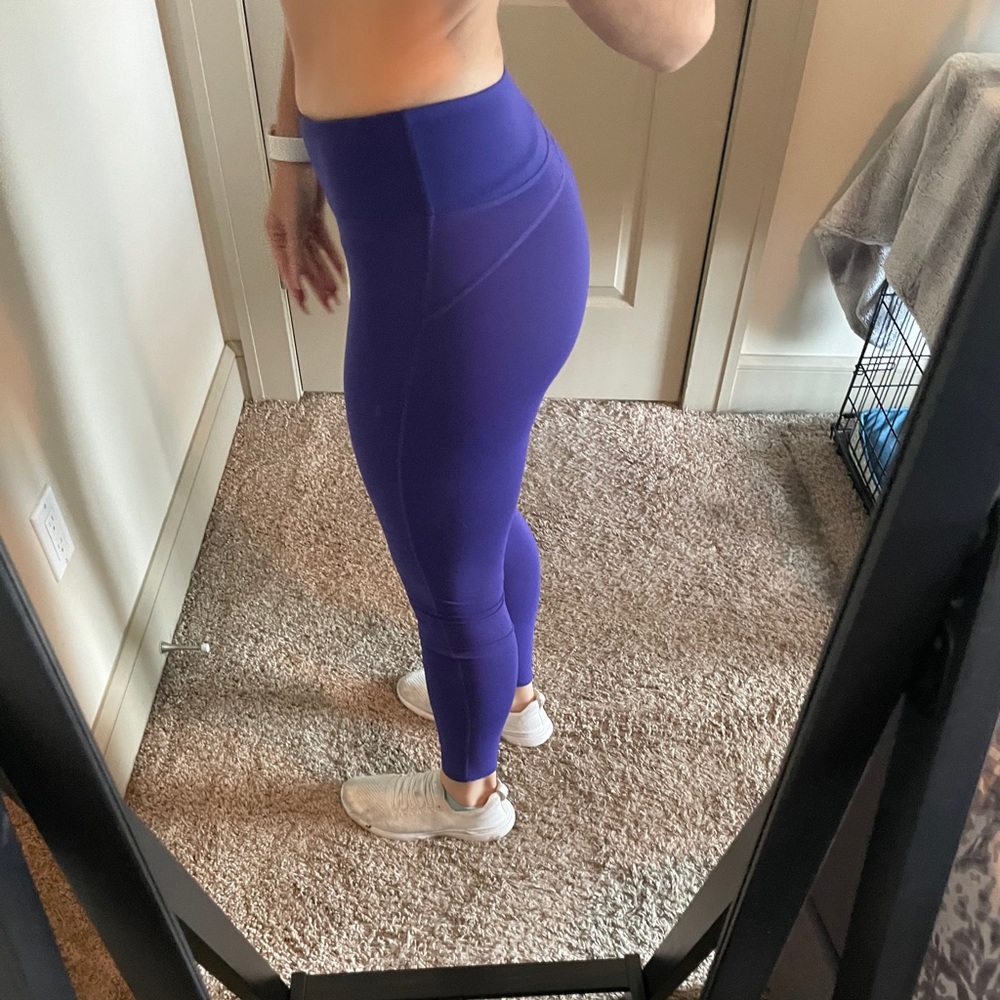 Fabletics mid-rise pureluxe legging - purple